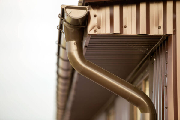 troyer-roofing-gutters-3