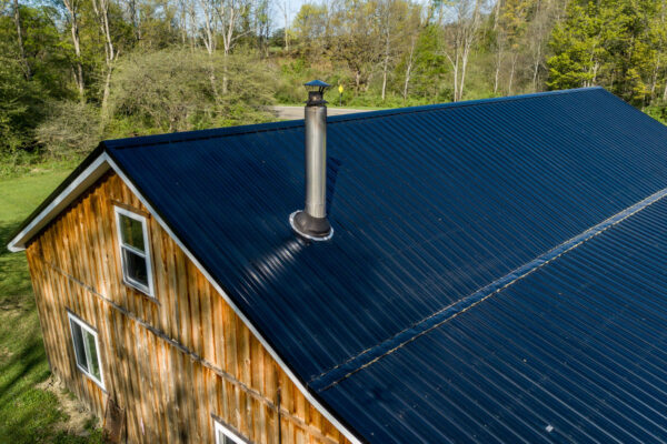 Metal Roofing & Reliable Home Solutions for the Lake Erie Coast.
Amish-owned and operated, Troyer Roofing provides expert roofing and exterior services from Buffalo, NY, to Erie, PA. Call us at 716-294-1793