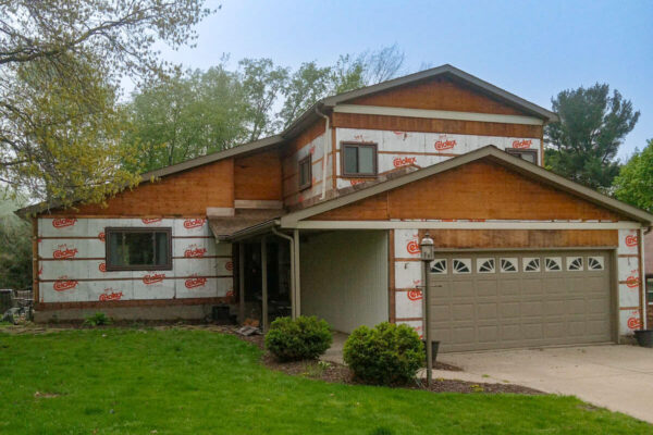 Expert Siding Solutions in Erie, PA, to Buffalo, NY